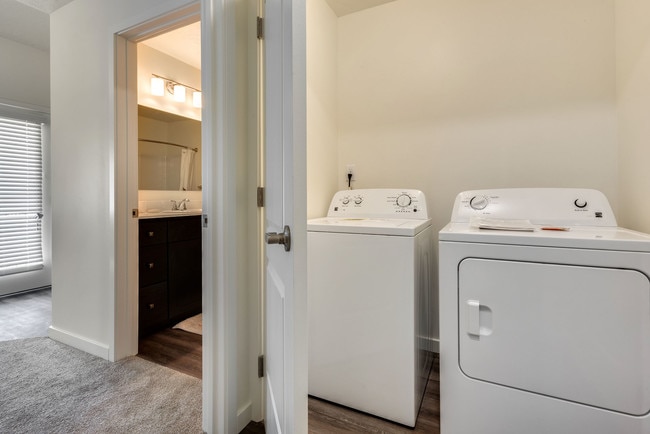 Pennwood Apartments