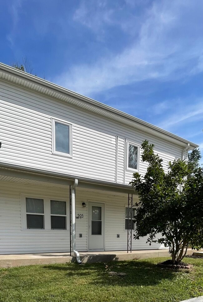 Photo - 503 S 1st St