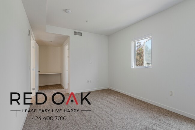 Photo - 11405 Chandler Blvd Unit 309