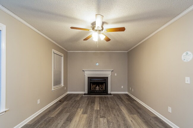 Photo - 525 Hidden Cellars Dr