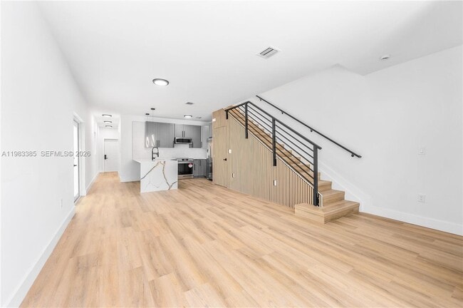 Photo - 2121 NW 45th St Unit 2123