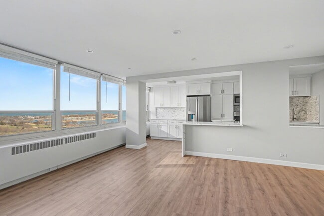 Building Photo - 3950 N Lake Shore Dr Unit 1728