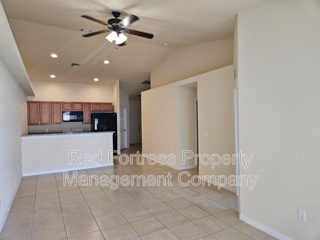 Photo - 542 SE 6th Pl