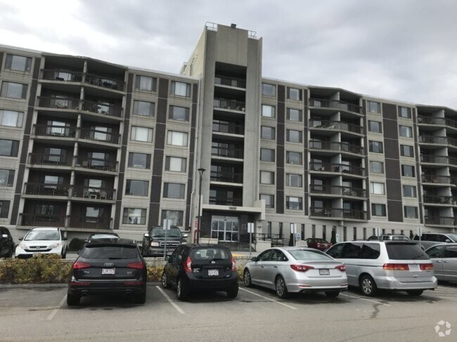 Photo - Chapel Hill East Condominiums