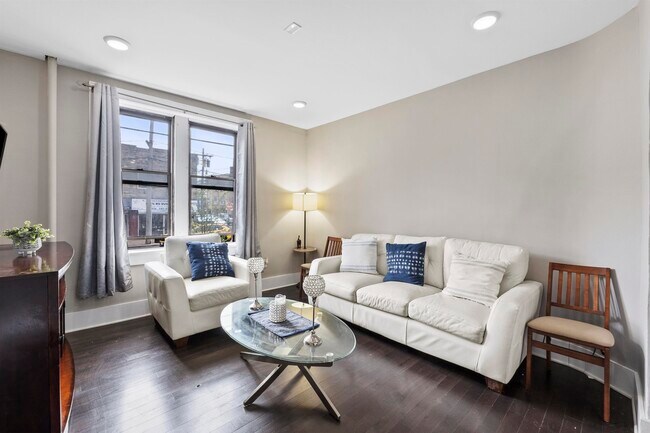 Photo - 6414 Park Ave Unit 1