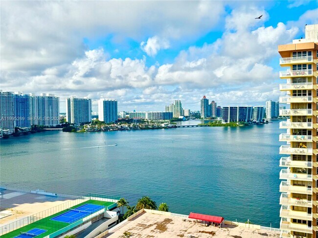 Photo - 250 174th St Unit 1912