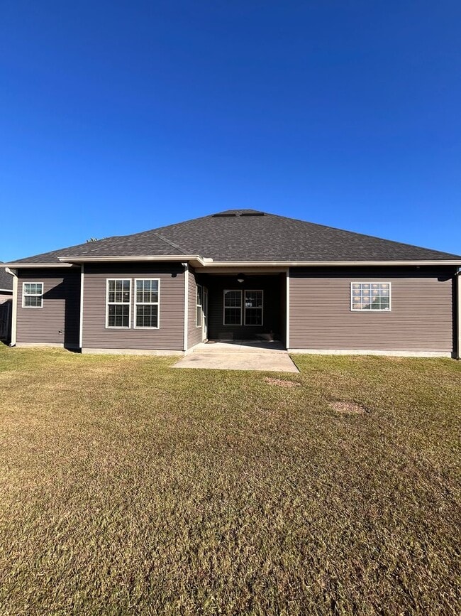 Photo - 4062 McKenzie Ln