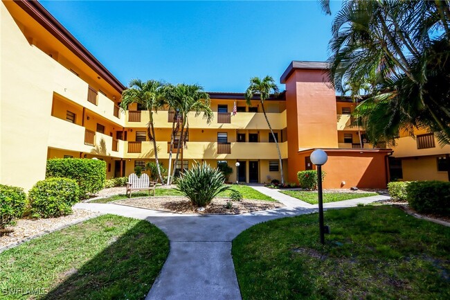 Building Photo - 6110 Whiskey Creek Dr Unit 212 Rental