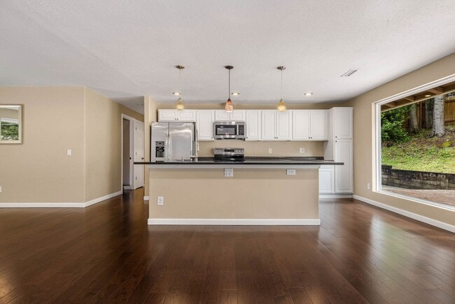 Photo - 18011 NE 156th St