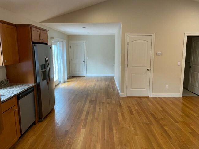 Photo - 16 Sidewinder Rd