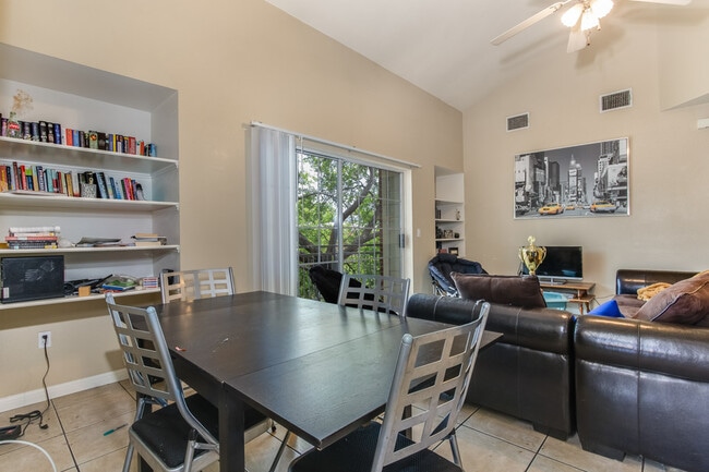 Photo - 2401 Leon St Unit 707