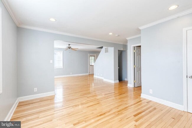 Photo - 2103 Southern Ave