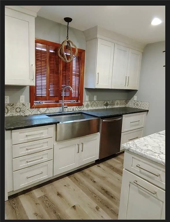 Photo - 14 Carpenter St