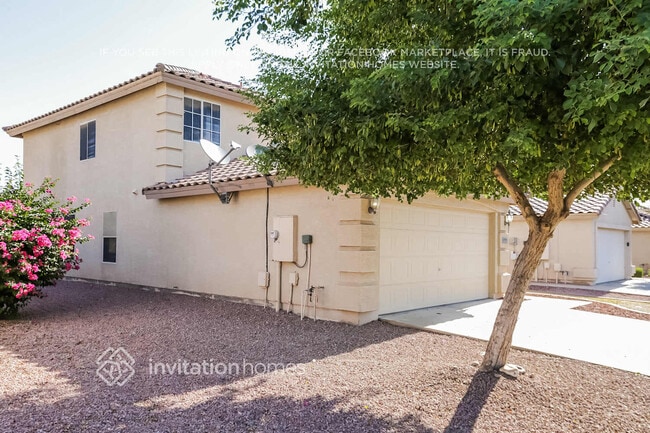 11718 W Laurel Ln