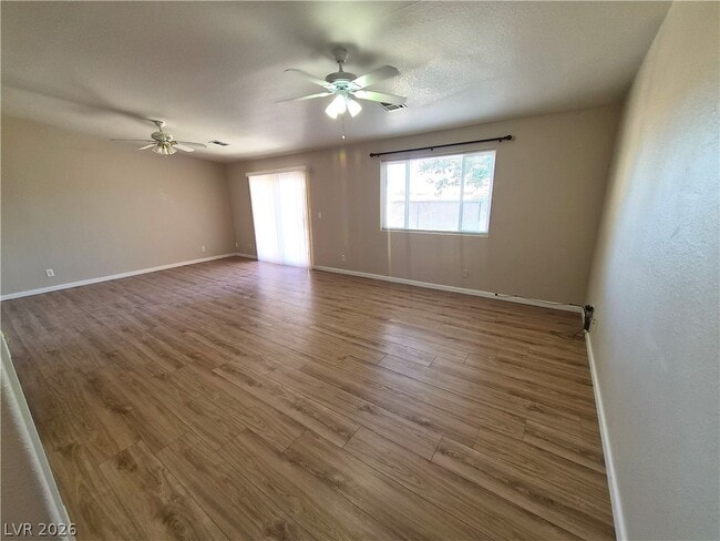 Photo - 1481 S Dandelion St