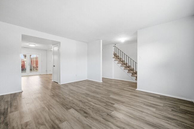 Photo - OPEN HOUSE SATURDAY THE 20TH 1PM-3PM! Three-bedroom, two-and-a-half bathrooms in Pembroke Meadows!