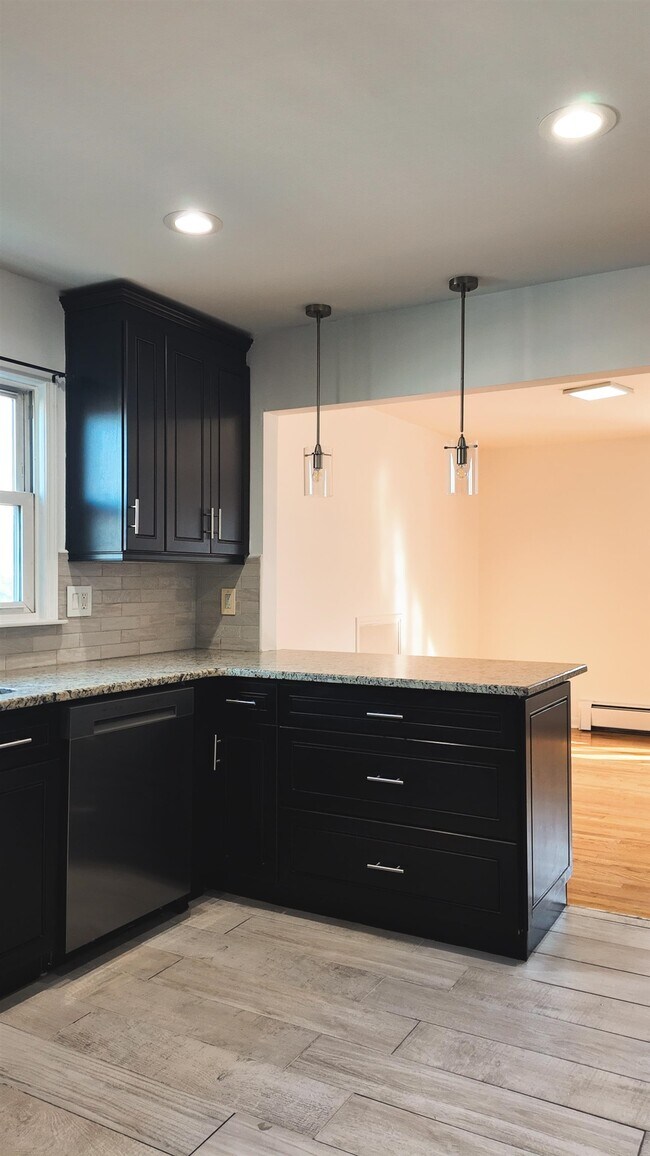 Photo - 1701 83rd St