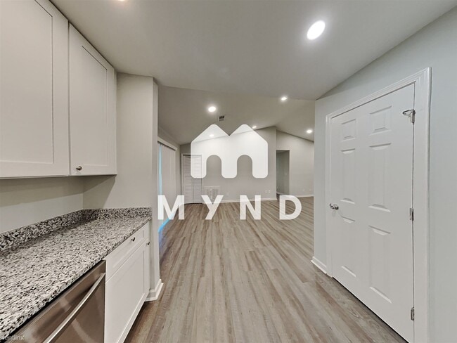 Photo - 3 br, 2 bath House - 2 Silverwood Dr