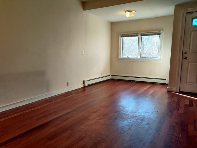 Photo - 175 Concord Ave Unit 1