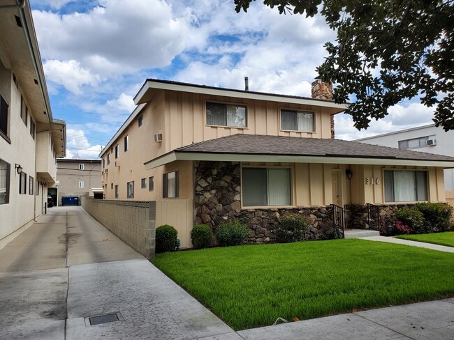 Photo - 316 N Monterey St Unidad D
