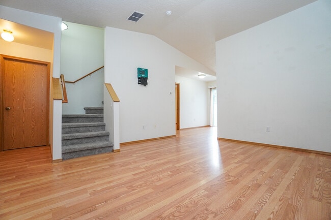 Photo - 265 N Paradise Ave