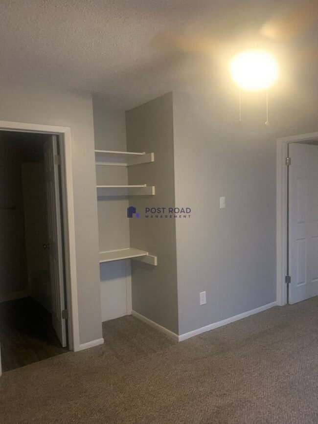 Photo - 2800 S Osage Ave Unidad 102