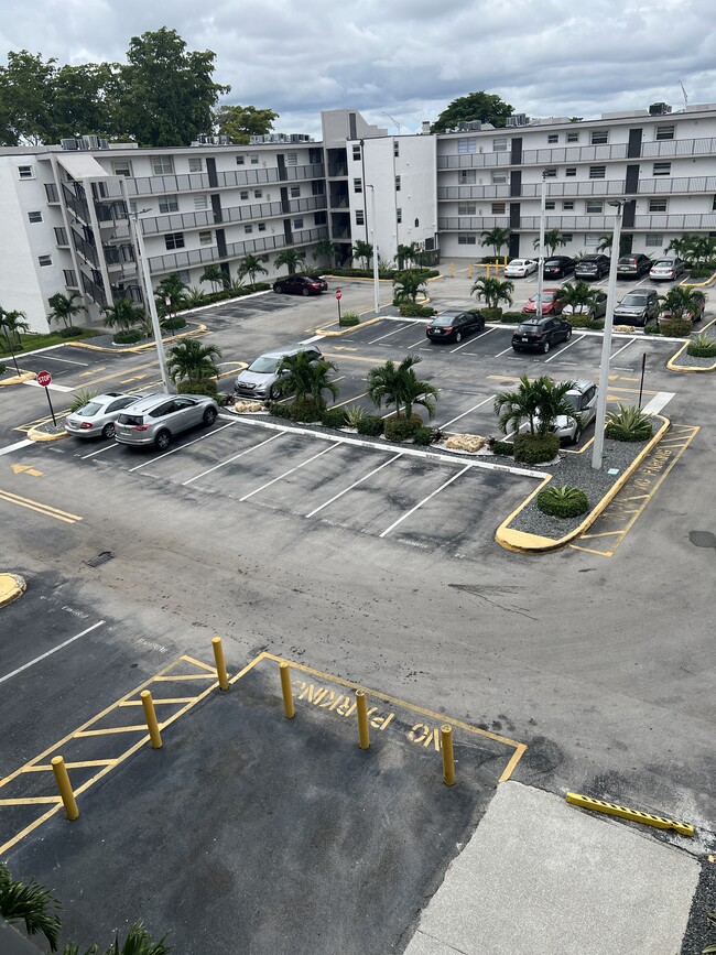 Photo - 14165 SW 87th St Unit D406