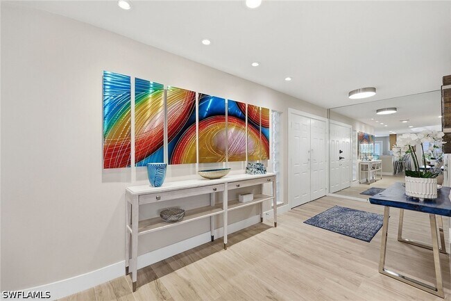 26868 Wedgewood Dr Unit 103