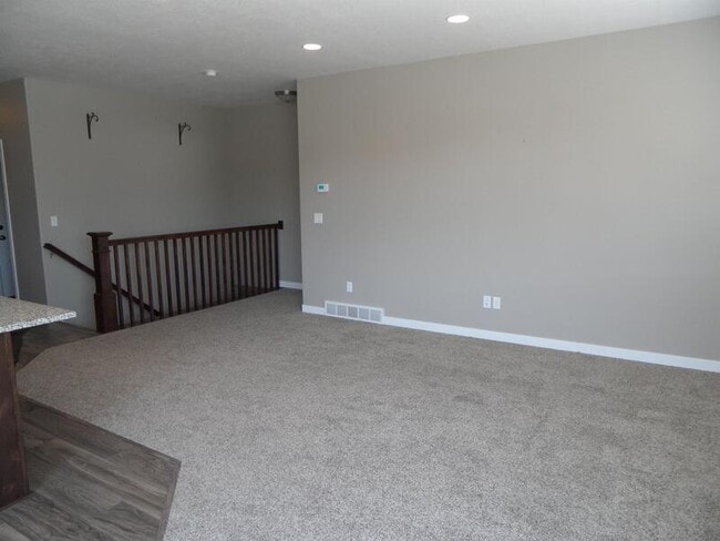 Photo - 797 Tamsin Ct