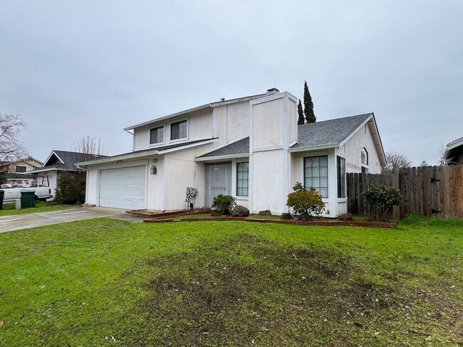 Photo - Newly Renovated 4 Bed, 3 Bath Home