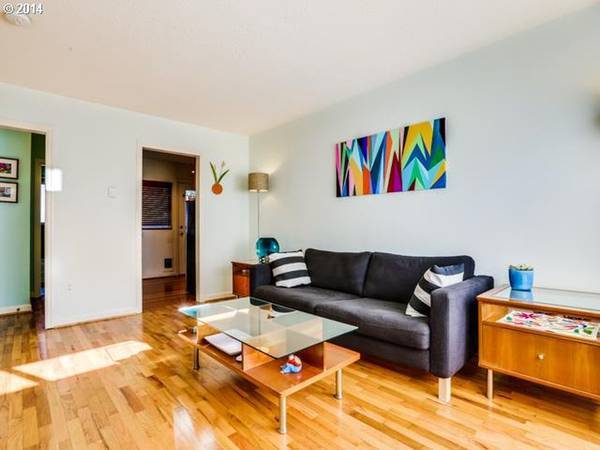 Photo - 5530 NE 7th Ave Unit 7