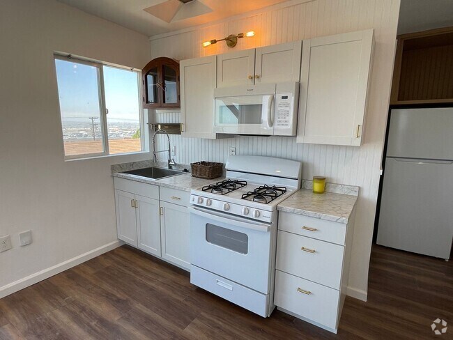 Building Photo - Remodeled 1BD in Mission Hills with Views ... Unit 1408 Sassafras Rental