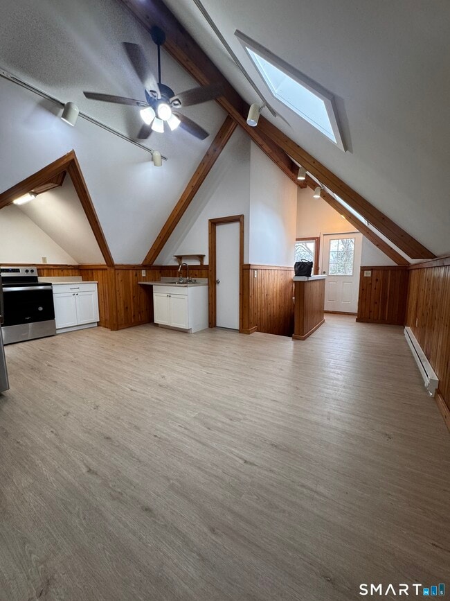 Building Photo - 48 Lenox Ave Unit 3rd floor