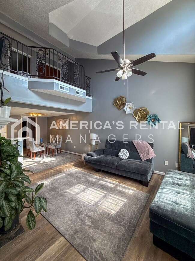 Photo - 1219 Magnolia Pl