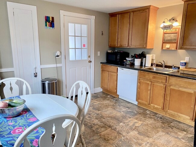 Photo - 46 Faneuil St