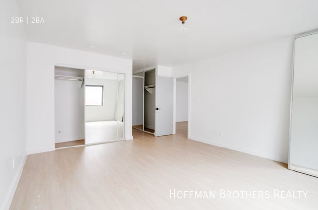 Photo - 950 Larrabee St Unit 303