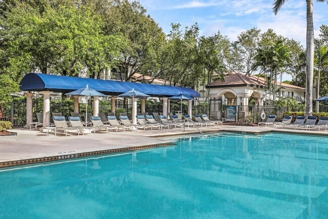 The Cove at Boynton Beach Apartments