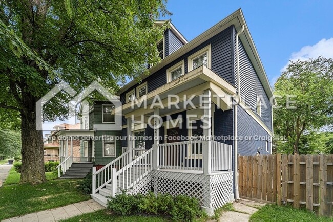 Photo - 242 Englewood St