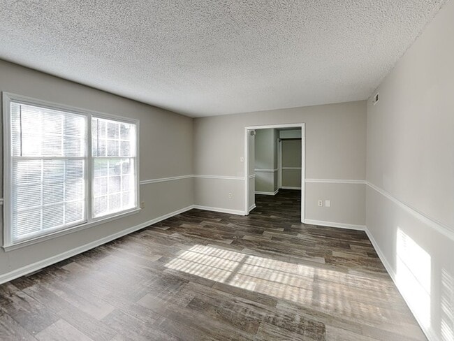 Photo - 7222 Lea Wood Ln