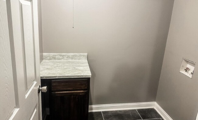 Photo - 3909 Range Line Rd