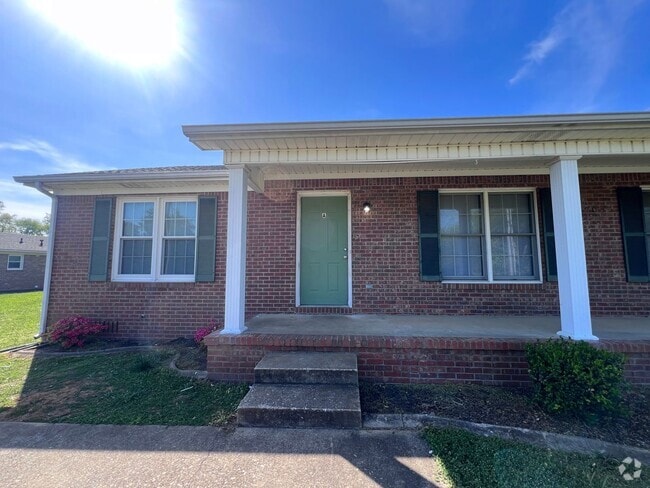 Building Photo - 2905 Raintree Dr Unit A Rental