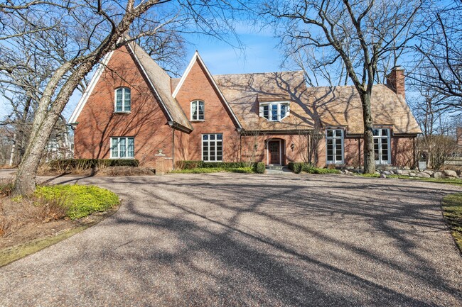 Photo - 15 Stone Gate Rd House