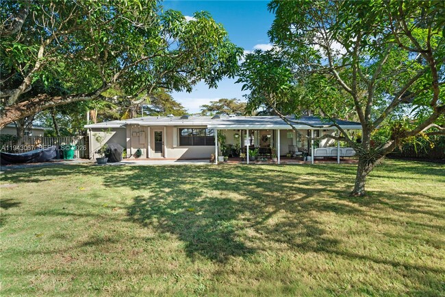 Photo - 16102 SW 98th Ave