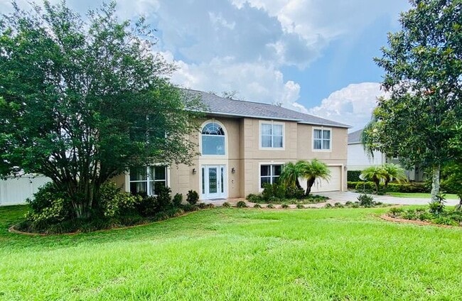 Photo - 4/2.5 Clermont Home with fenced yard