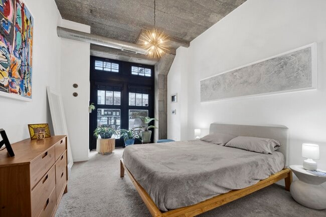 Photo - 1151 W 15th St Unit 136