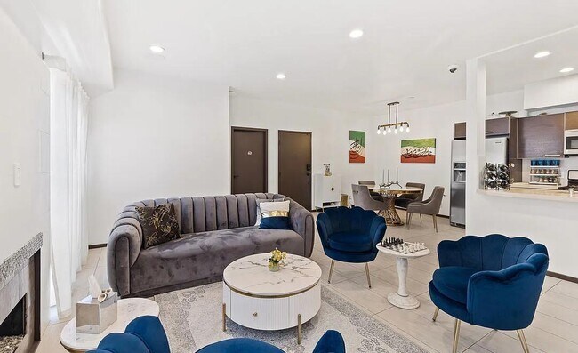 Photo - 1717 Malcolm Ave Unidad 302 Rental