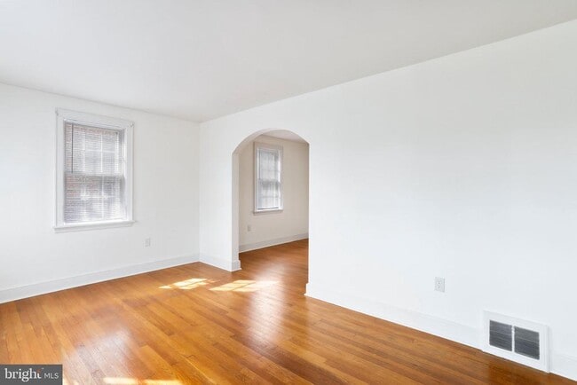 Photo - 502 Wayne Ave