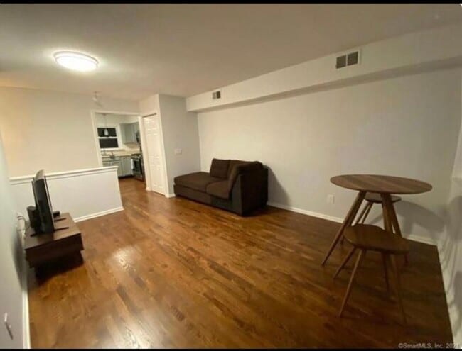 Photo - 30 Winchester Ave