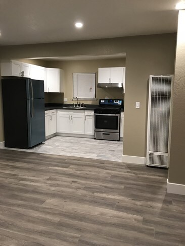 Photo - Monarch Apartments