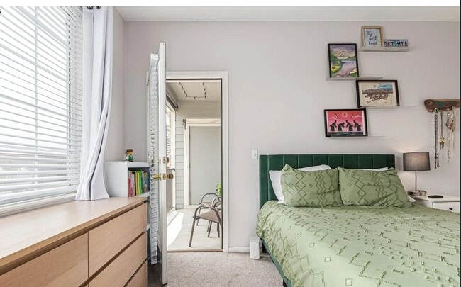 Photo - 4451 S Ammons St